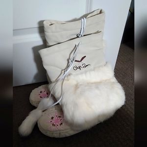 Chip & Pepper Mukluks